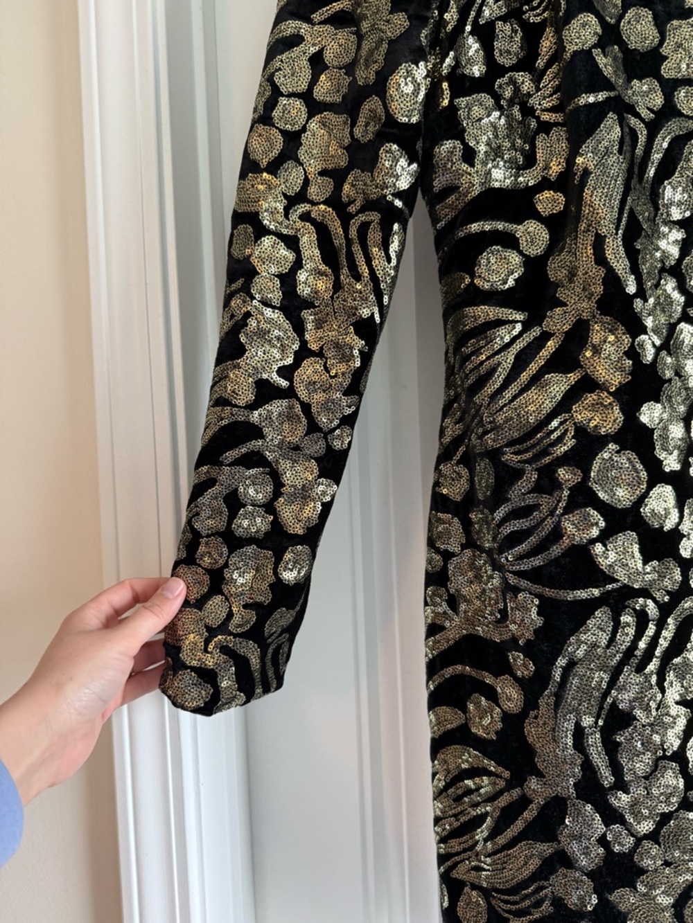 Dress the Population Lola sequin mini dress, size M - Picture 5 of 9